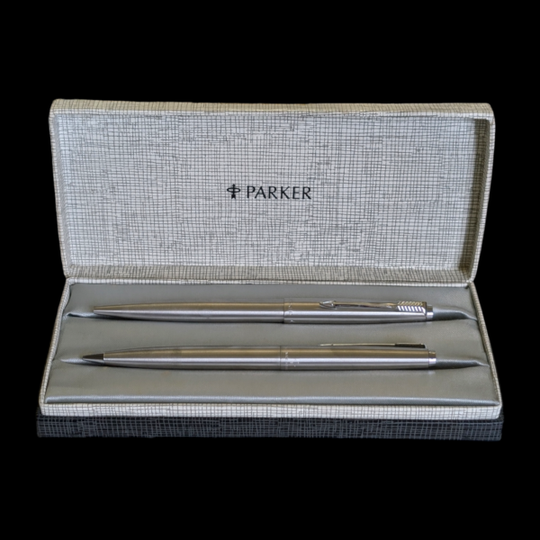 Vintage Parker Ballpoint Pen & Pencil 45 Flighter Set