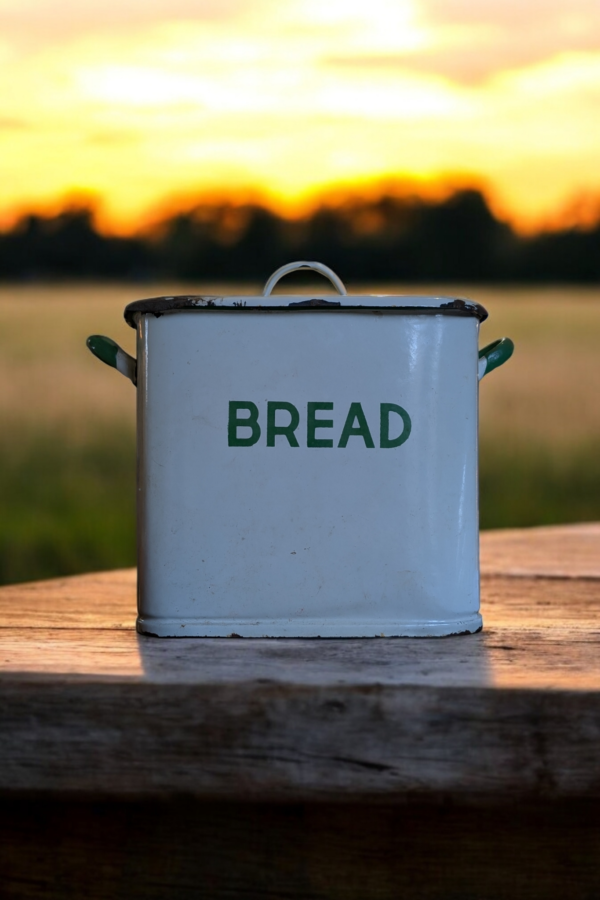 Large Vintage Green & White Enamelled Bread Bin - Image 3