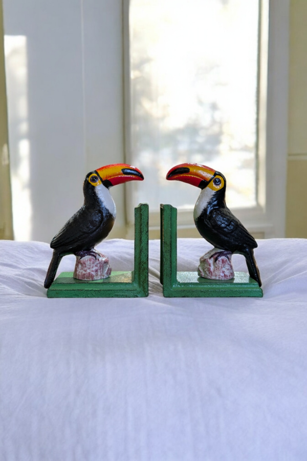 Pair Of Cast Iron Colourful Painted Toucan Bookends - Image 3