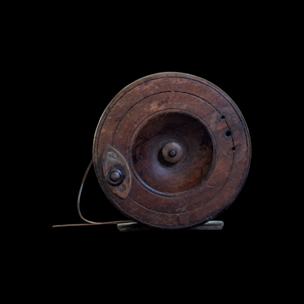 19th Century Wooden Star Back Bobbin Fishing Reel - Image 2