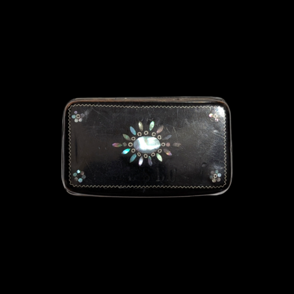 Victorian Mother Of Pearl Inlaid Lacquered Snuff Box