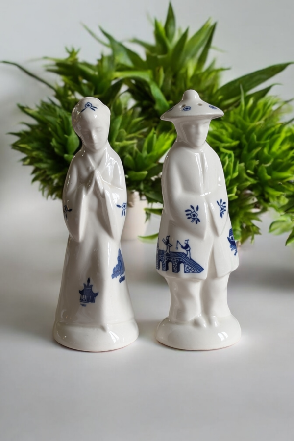 Willow Pattern Salt & Pepper Shaker - Image 2