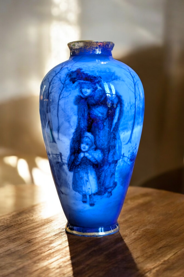 Royal Doulton Ovoid & Baluster Form Blue Woman And Child Vase - Image 3