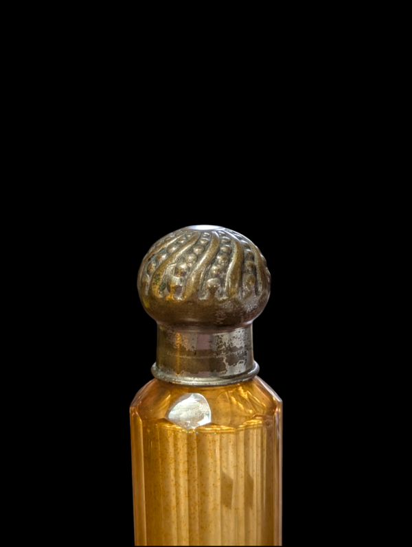 Amber Glass Screw Top Perfume Bottle - Image 3