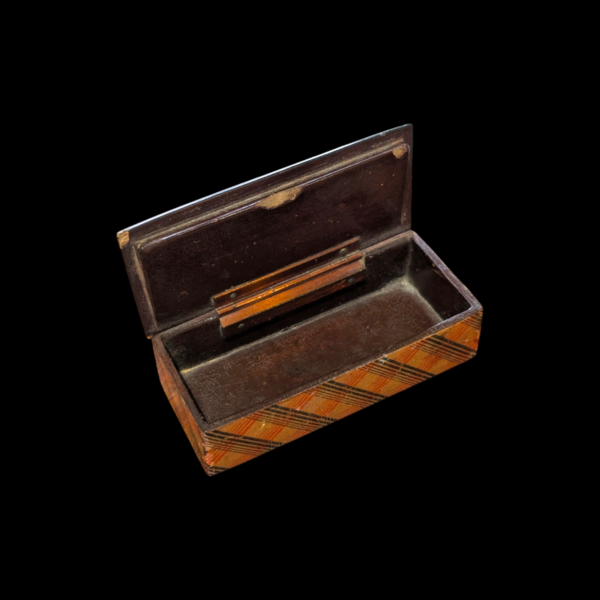 19th Century Tartan Ware Snuff Box - Image 2