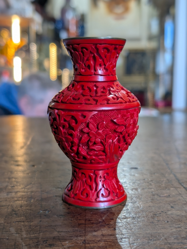 Red Chinese Cinnabar Lacquer Vase With Blue Enamelled Interior - Image 4