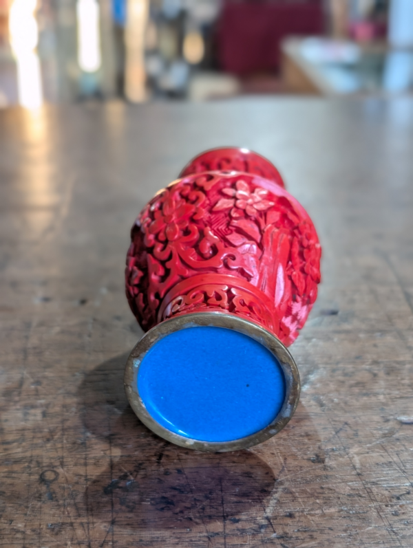 Red Chinese Cinnabar Lacquer Vase With Blue Enamelled Interior - Image 5