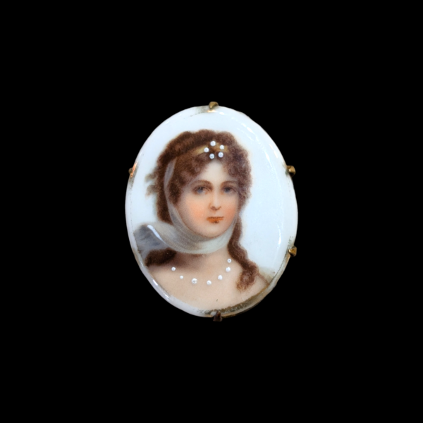 Late 19th Century Hand Decorated Porcelain Brooch Princess Louise Of Prussia