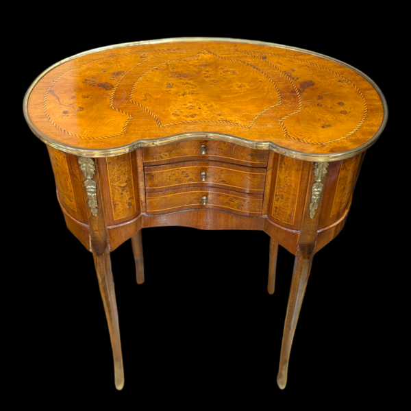 French Louis XVI Style Marquetry Burr Walnut Inlaid Kidney Shaped Side Table - Image 2