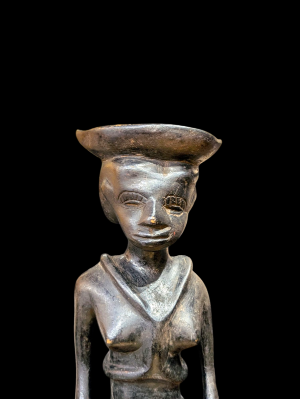 Early 20th Century Carved Wood African Figure - Image 2