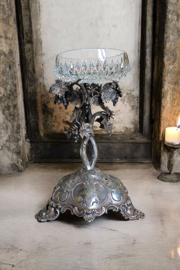 Thomas Brandbury & Sons Silver Plated Table Centrepiece - Image 2