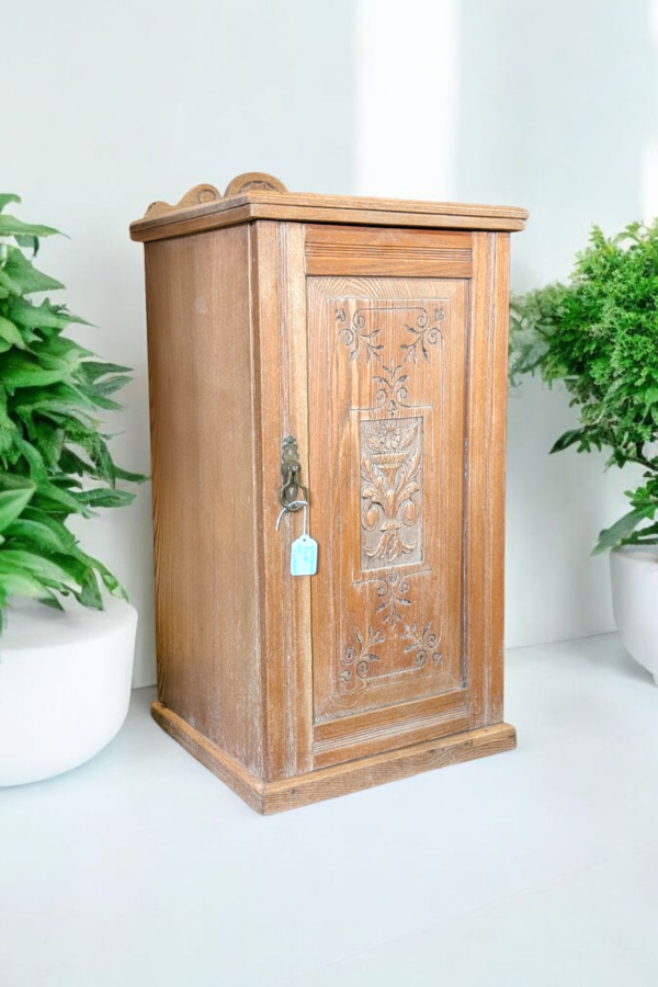 Victorian Pine Pot Cupboard - Image 4