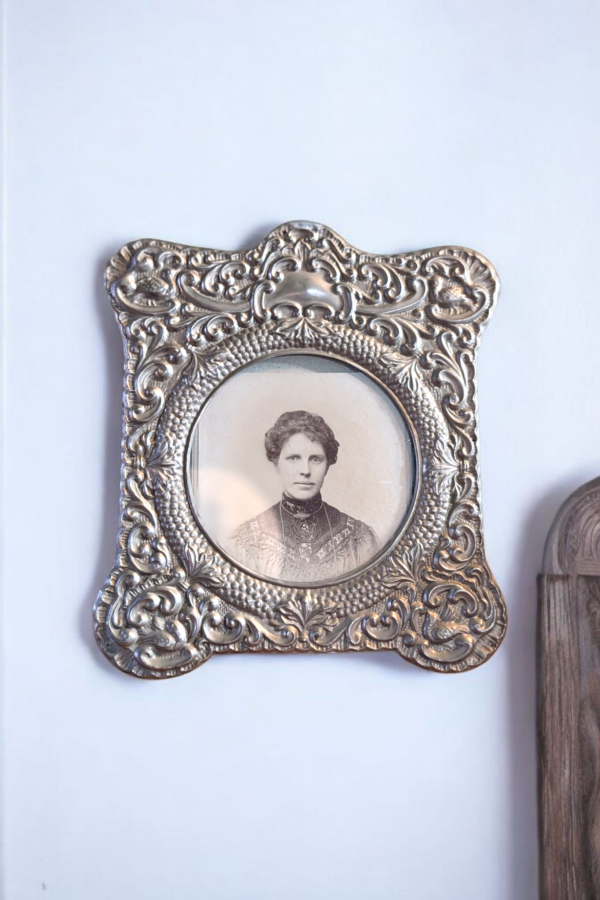 Vintage Silver Plated Photograph Frame - Image 3