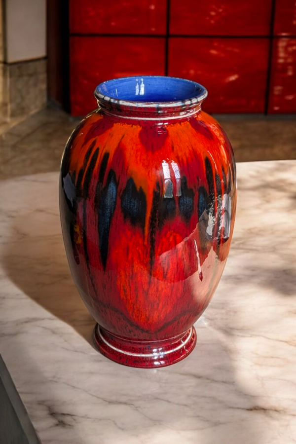 Poole Living Glaze Exodus Pattern Vase - Image 3