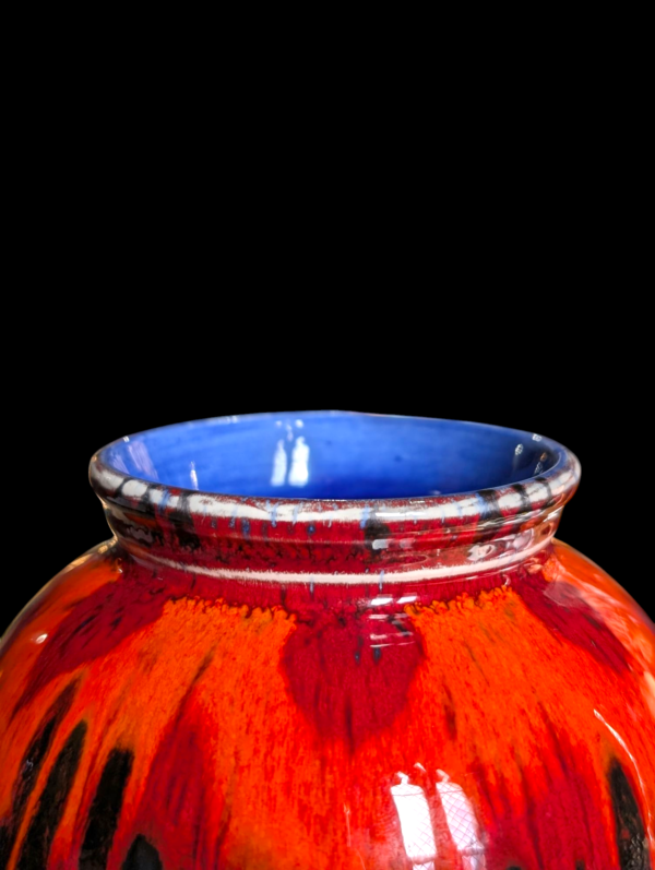 Poole Living Glaze Exodus Pattern Vase - Image 2