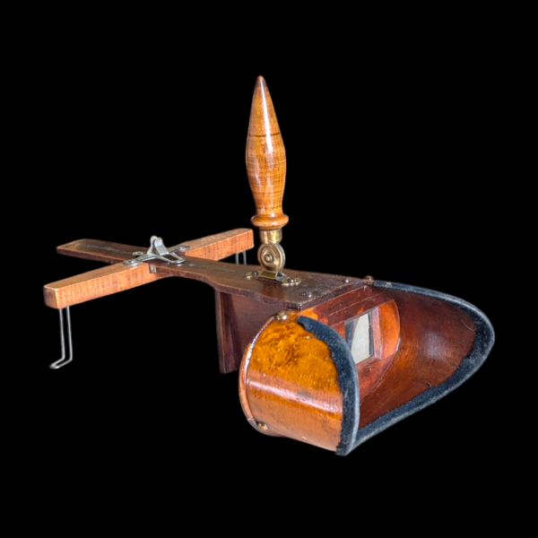 19th Century Stereoscopic Viewer With Slide - Image 2