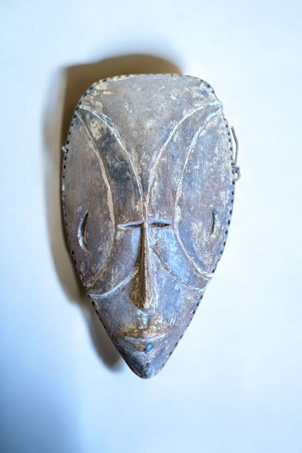 19th Century African Dan Region Tribal Mask – Hand-Carved Ceremonial Artefact - Image 3