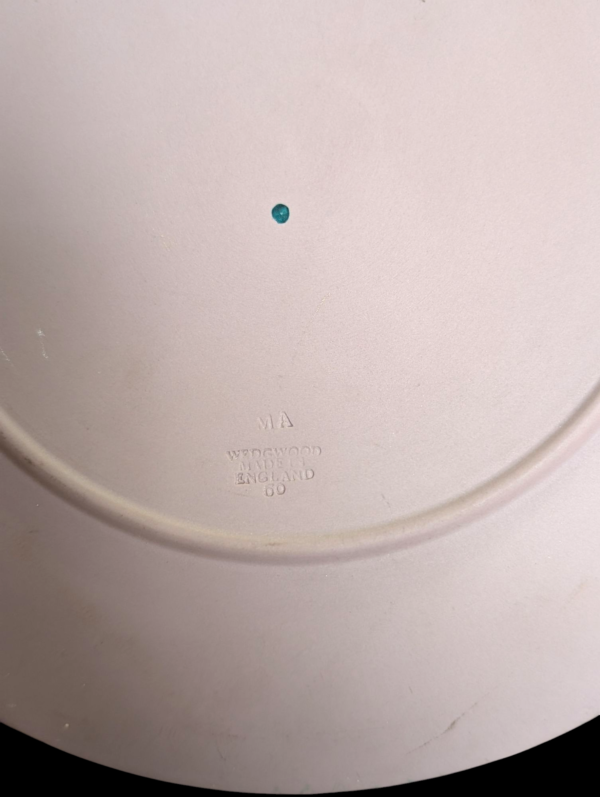Vintage Lilac Jasperware Wedgwood Plate – Pegasus Relief & Garland Border - Image 3