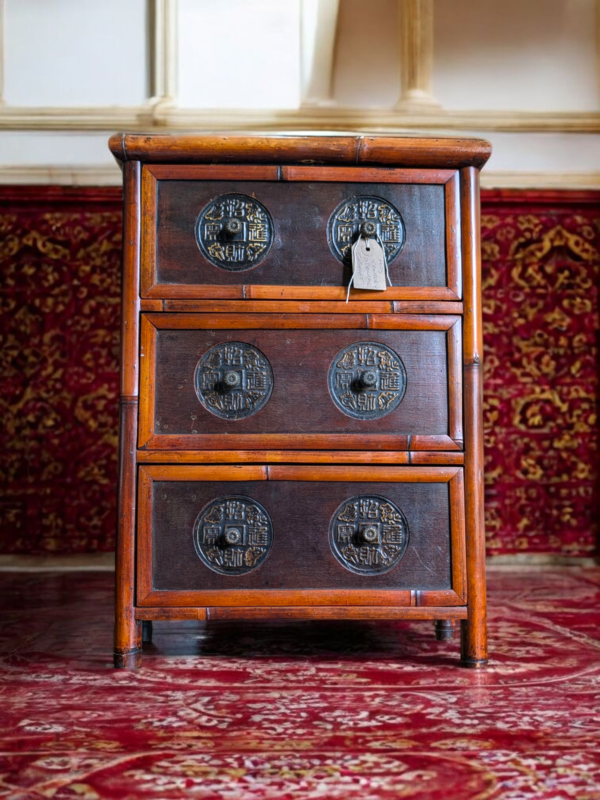 Mid-Century Oriental Three-Drawer Chest with Coin Symbol Carvings - Image 4