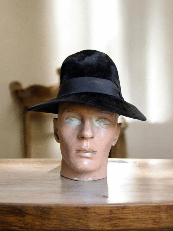 Vintage Austin Reed Of Regent Street Black Fur Felt Fedora Hat – Satin Lined, Leather Band - Image 3