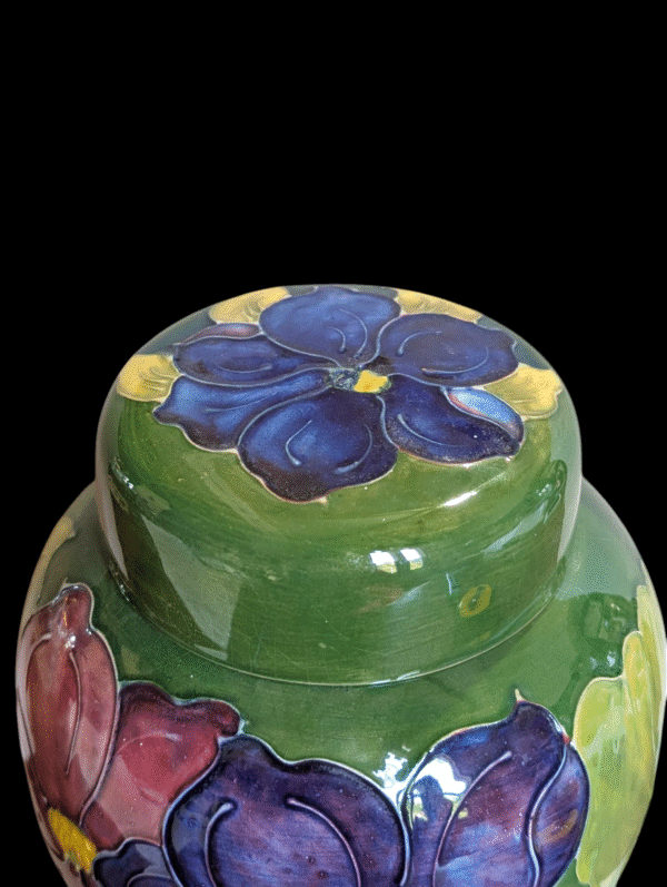 Large Moorcroft Clematis Pattern Ginger Jar with Lid – Hand-Painted Tube-Lined Pottery - Image 3