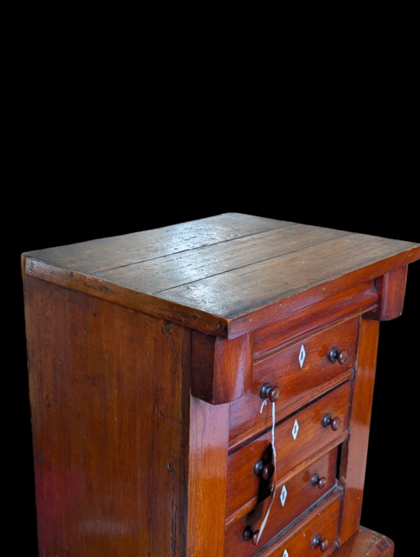 Victorian Panel-Backed Flame Mahogany Miniature Scotch Chest with Bone Inlay - Image 6