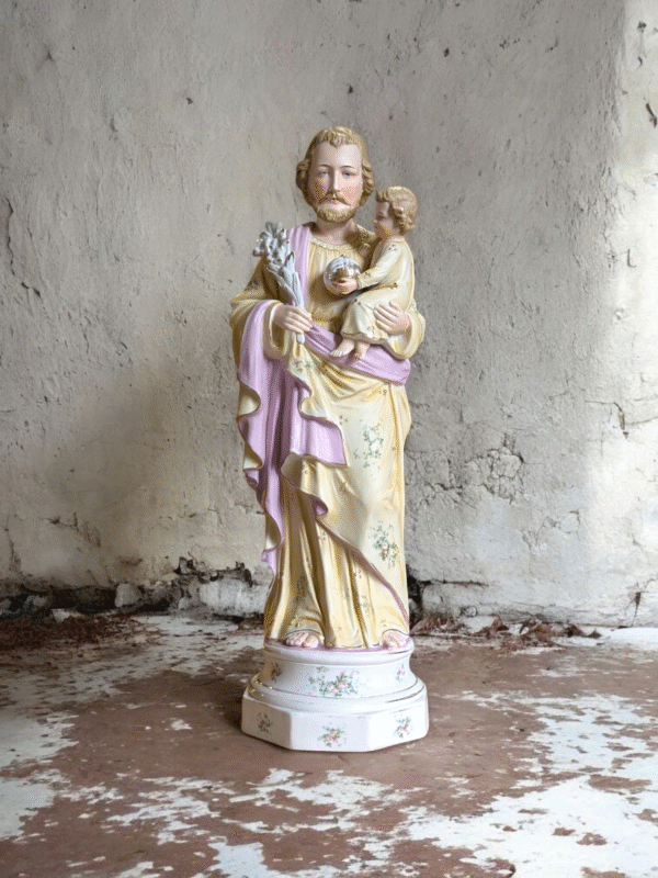 Large Antique Porcelain Statue of St Joseph with Christ Child – Hand-Painted Religious Icon - Image 4