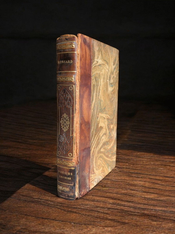 1924 Poésies Choisies de Ronsard – Librairie Garnier Frères – Marbled Boards & Leather Spine - Image 3