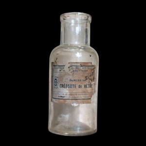 Antique French Apothecary Bottle – "Créosote de Hêtre" with Original Label
