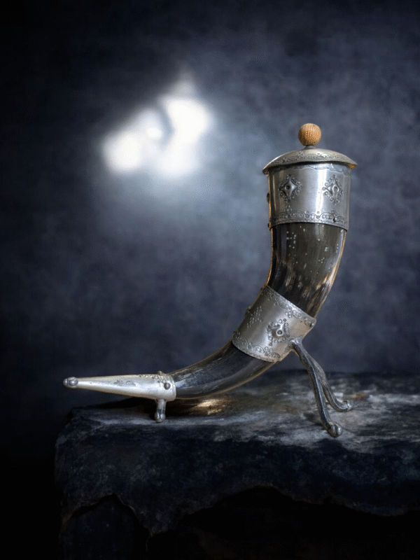 Antique Scottish Horn Mull – Pewter Mounted with Hinged Lid & Finial - Image 2