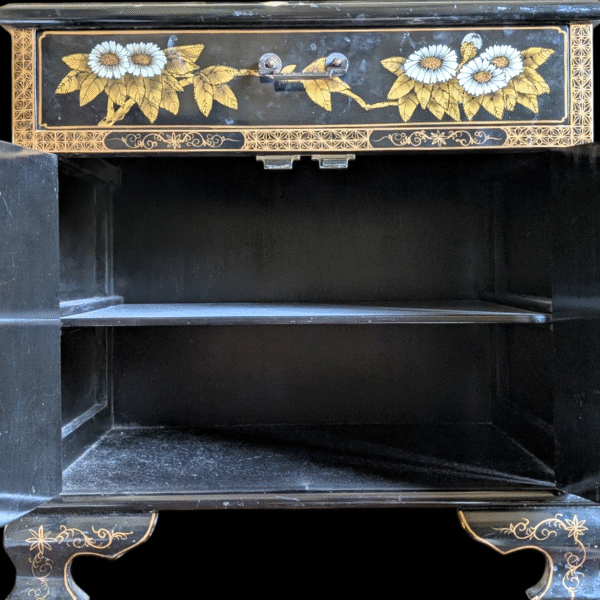 Oriental Lacquered Cabinet - Image 3