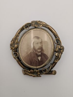 Victorian Pinchbeck Double Sided Brooch with Carved Bone Reverse