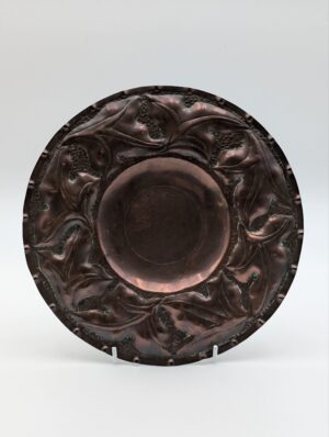 Arts & Crafts Embossed Copper Charger with Stylised Foliate Design c.1900–1910
