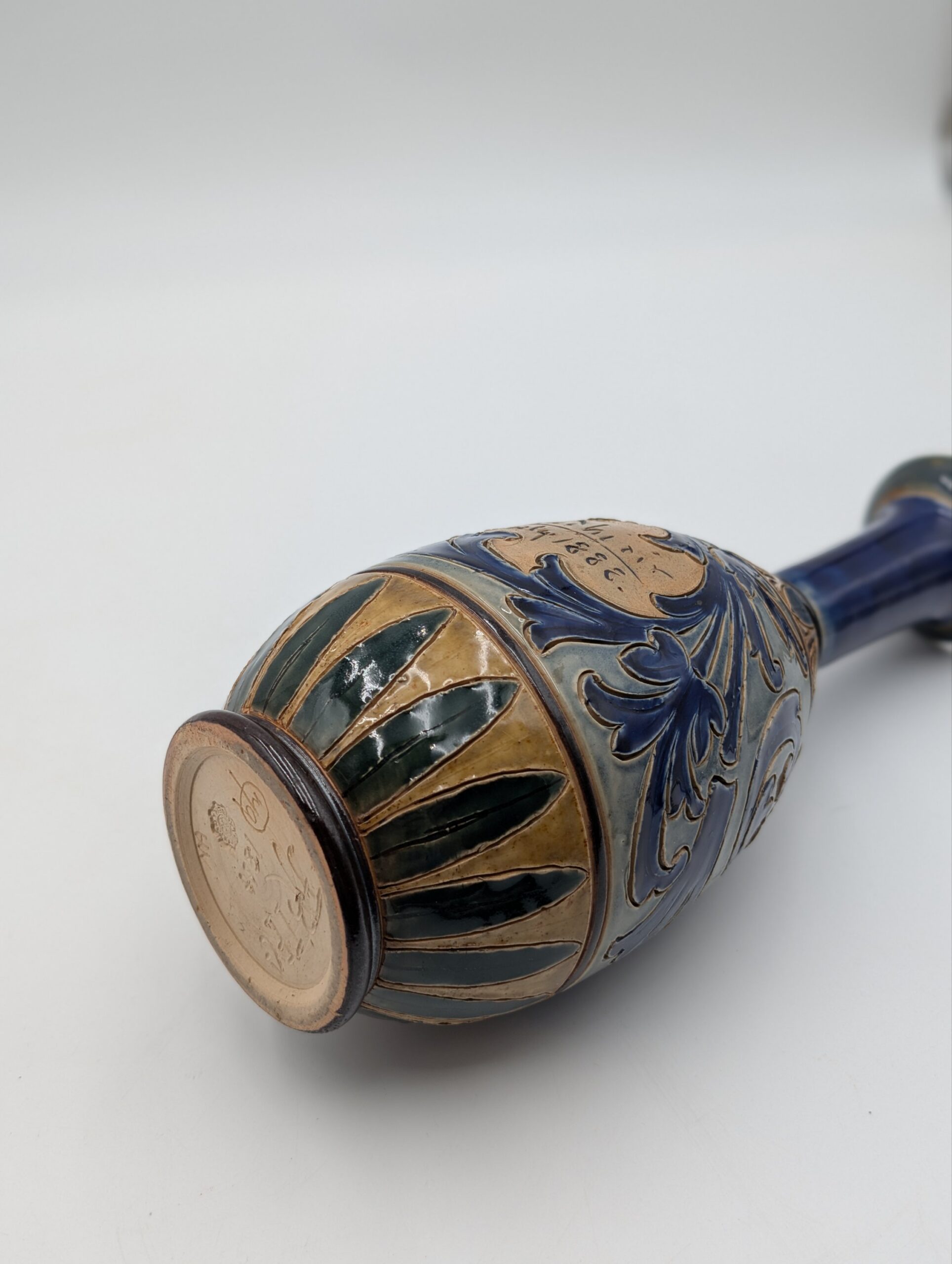 1888 Doulton Lambeth Stoneware Vase by Frank Butler – Glasgow International Exhibition Commemorative - Image 8