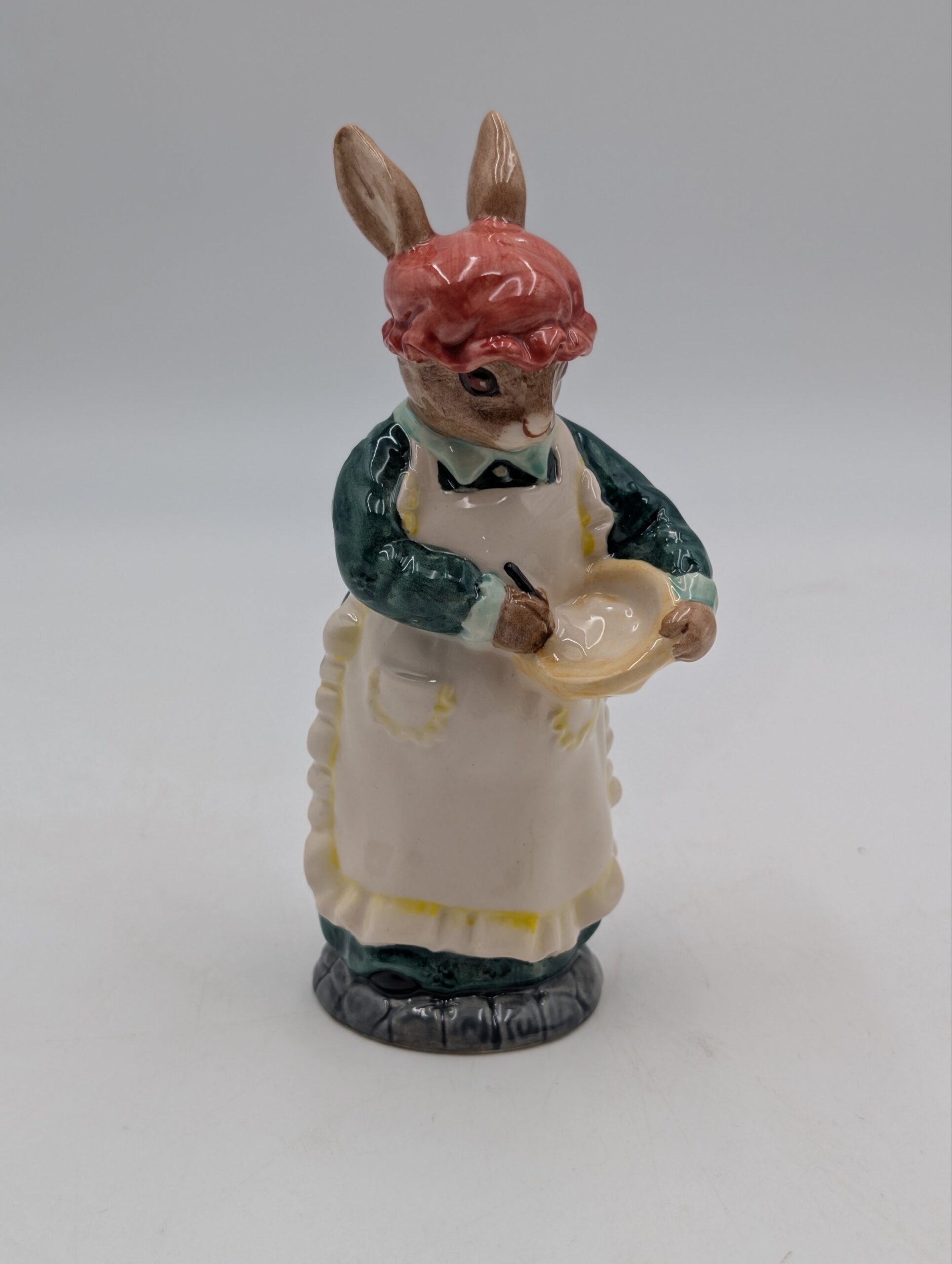 Beswick Mrs Rabbit Baking Figurine – Beatrix Potter Figure BP3a Gold Oval Backstamp 1998 - Image 4