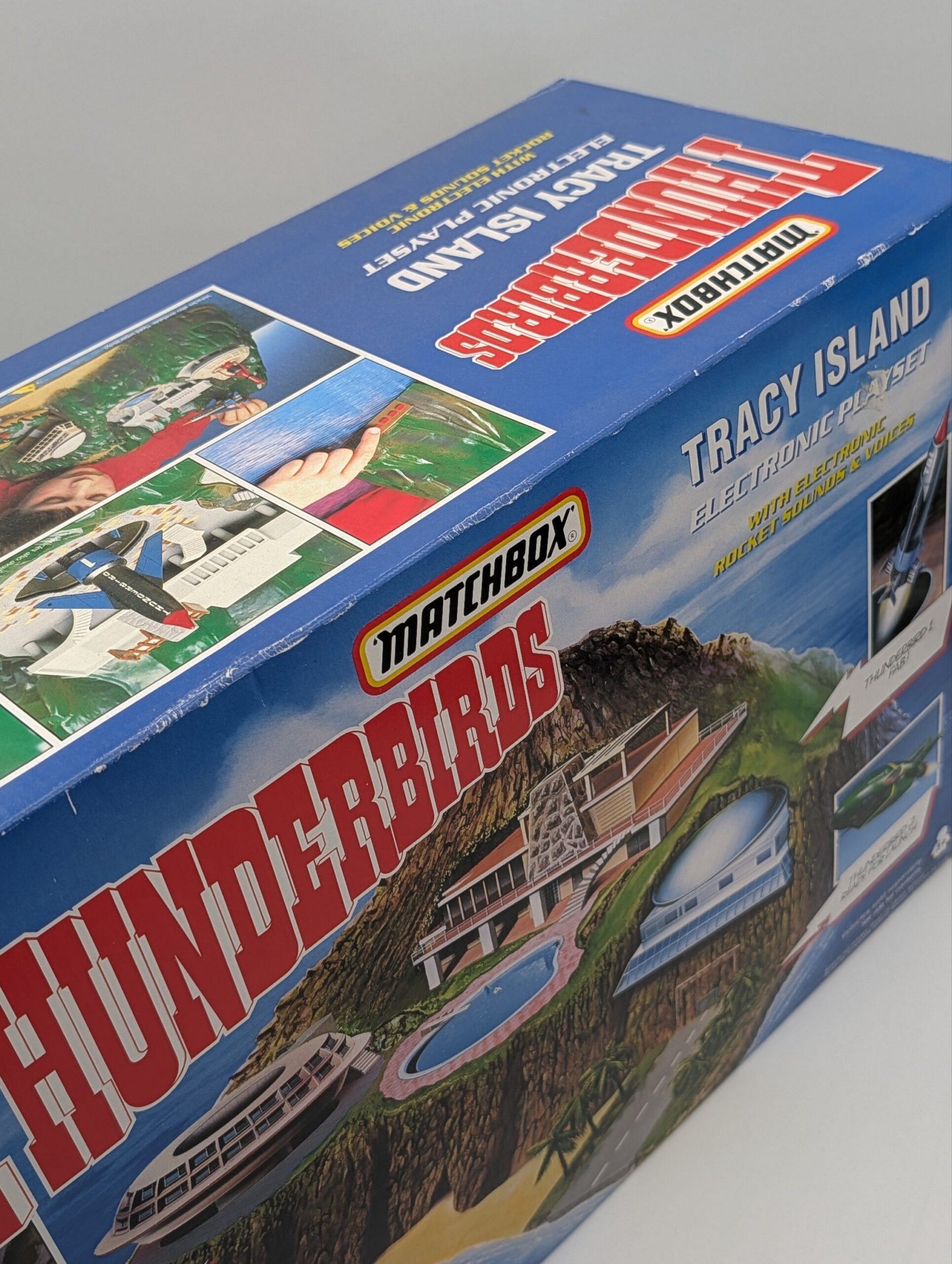 Vintage Matchbox Thunderbirds Tracy Island Electronic Playset – Boxed - Image 3