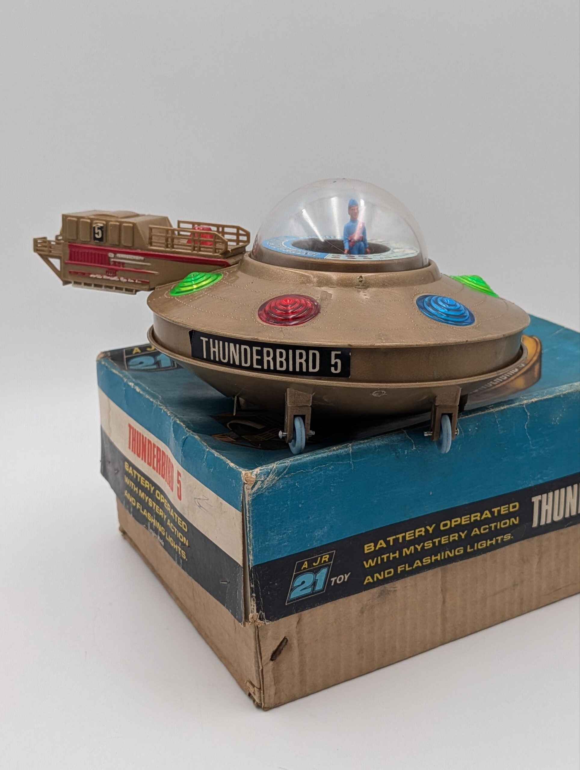 Vintage JR 21 Toy Thunderbirds 5 Battery Operated Space Monitor – Original Box - Image 5