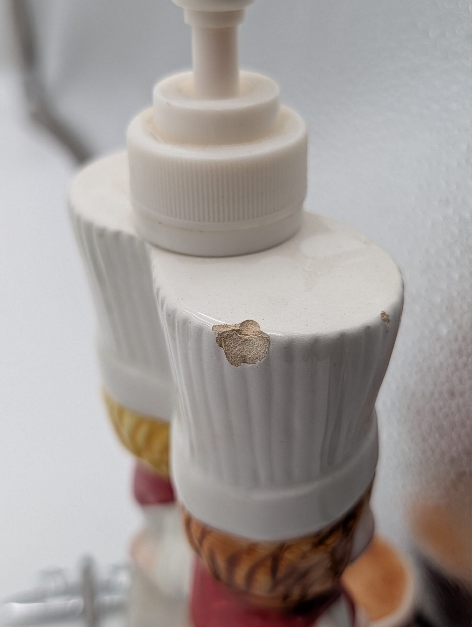 1988 Campbell’s Soup Kids Ceramic Soap Dispenser – Benjamin & Medwin - Image 2