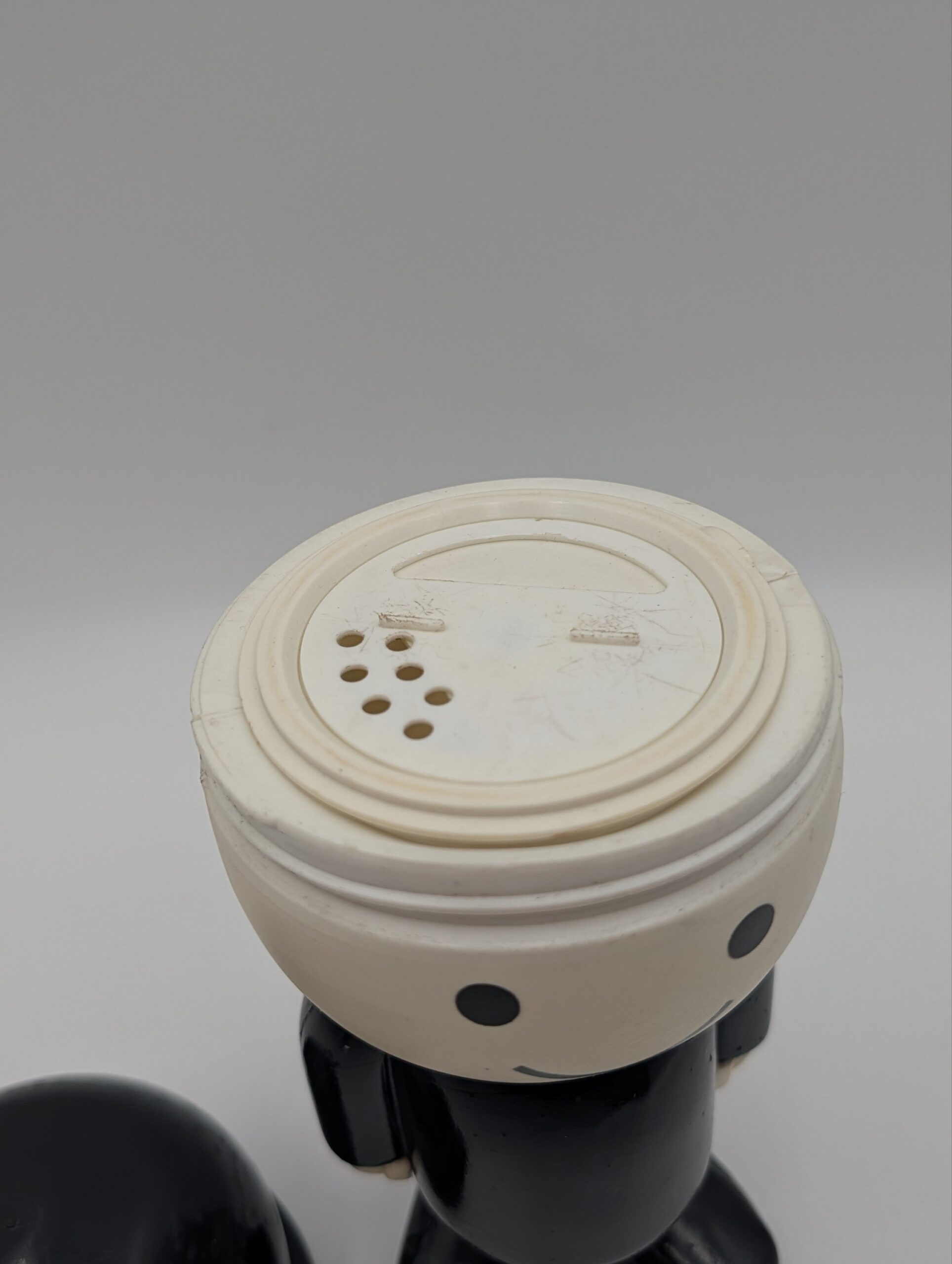 1970s Homepride Fred the Flour Grader Plastic Flour Shaker / Sifter – Spillers Advertising Kitchenalia - Image 2
