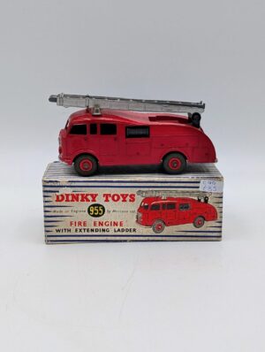 Vintage Dinky Toys No. 955 Fire Engine with Extending Ladder – Original Box