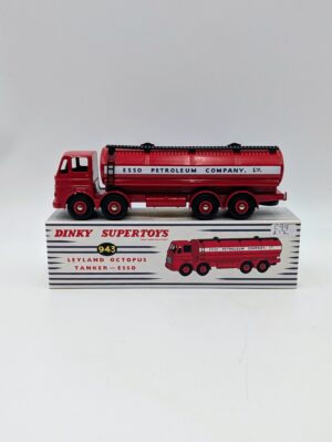 Dinky Supertoys No. 943 Leyland Octopus Tanker – Esso Petroleum Company – Boxed
