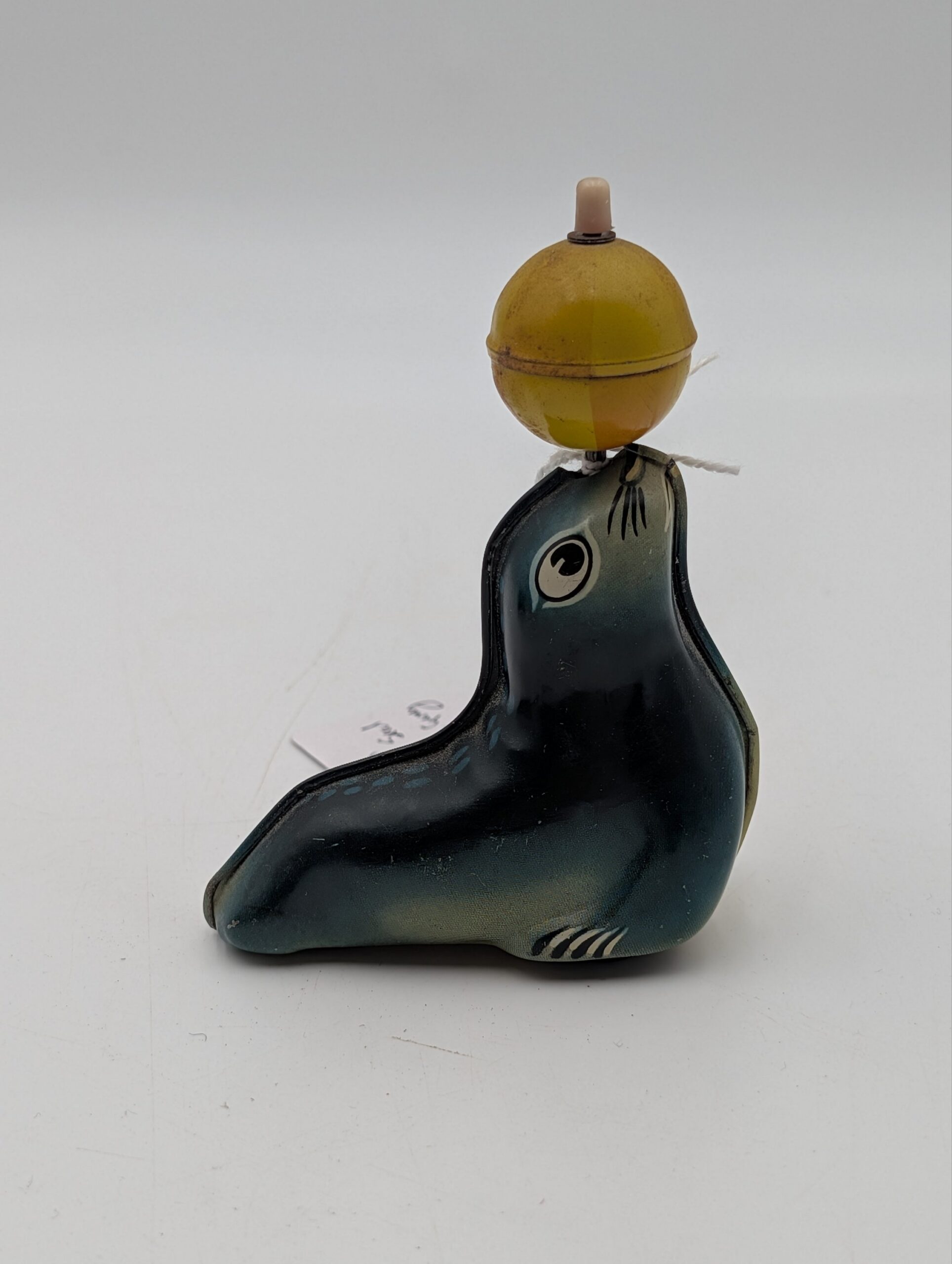 Vintage Lehmann AHA 910 Performing Seal Tinplate Clockwork Toy – West Germany - Image 4