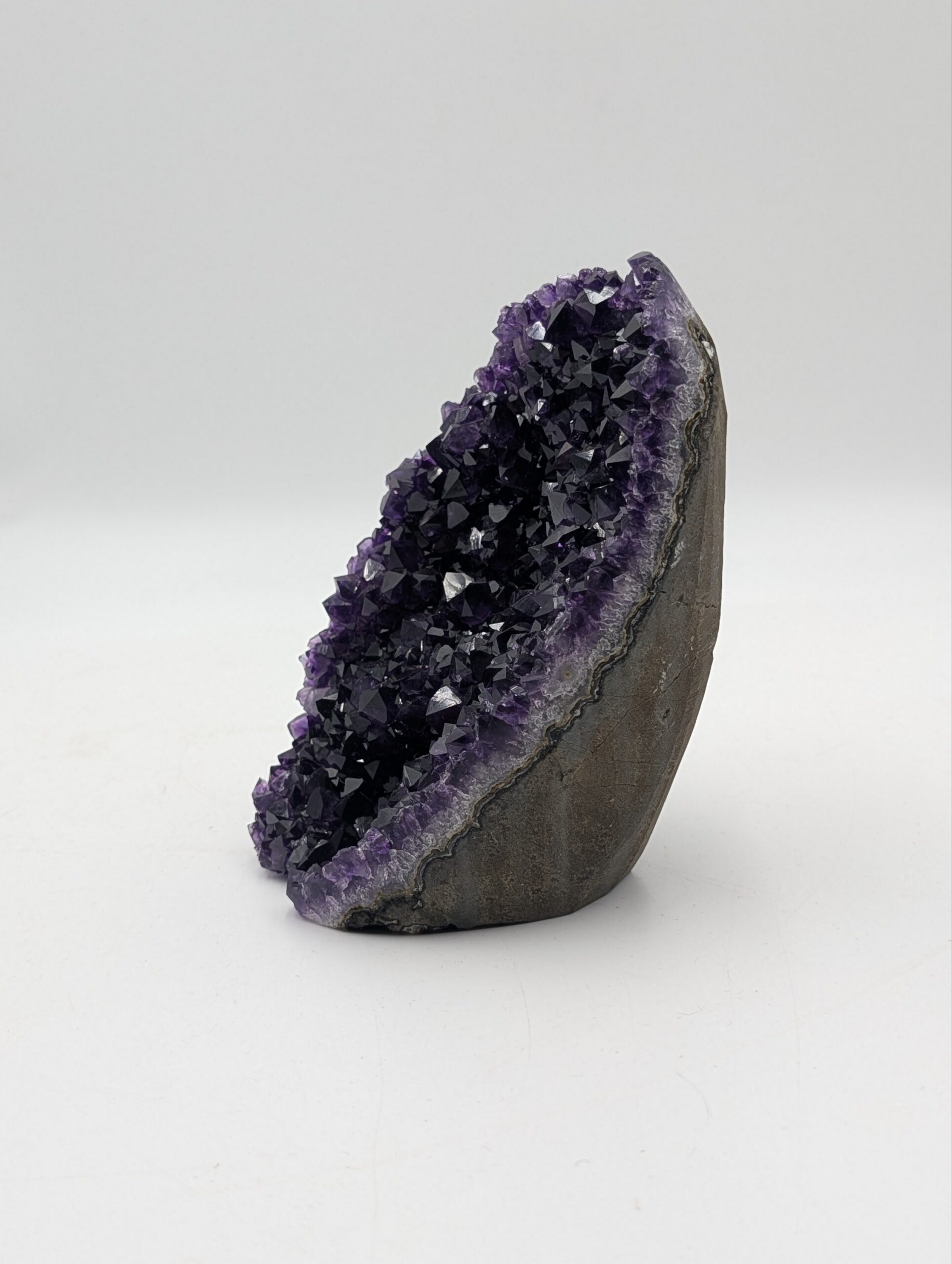 AAA Grade Brazilian Amethyst Crystal Cluster – Deep Purple – 1.3kg - Image 2