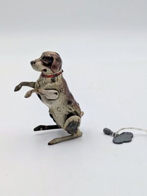 Vintage GKN Köhler Tinplate Clockwork Begging Dog – US Zone Germany – Mid 20th Century
