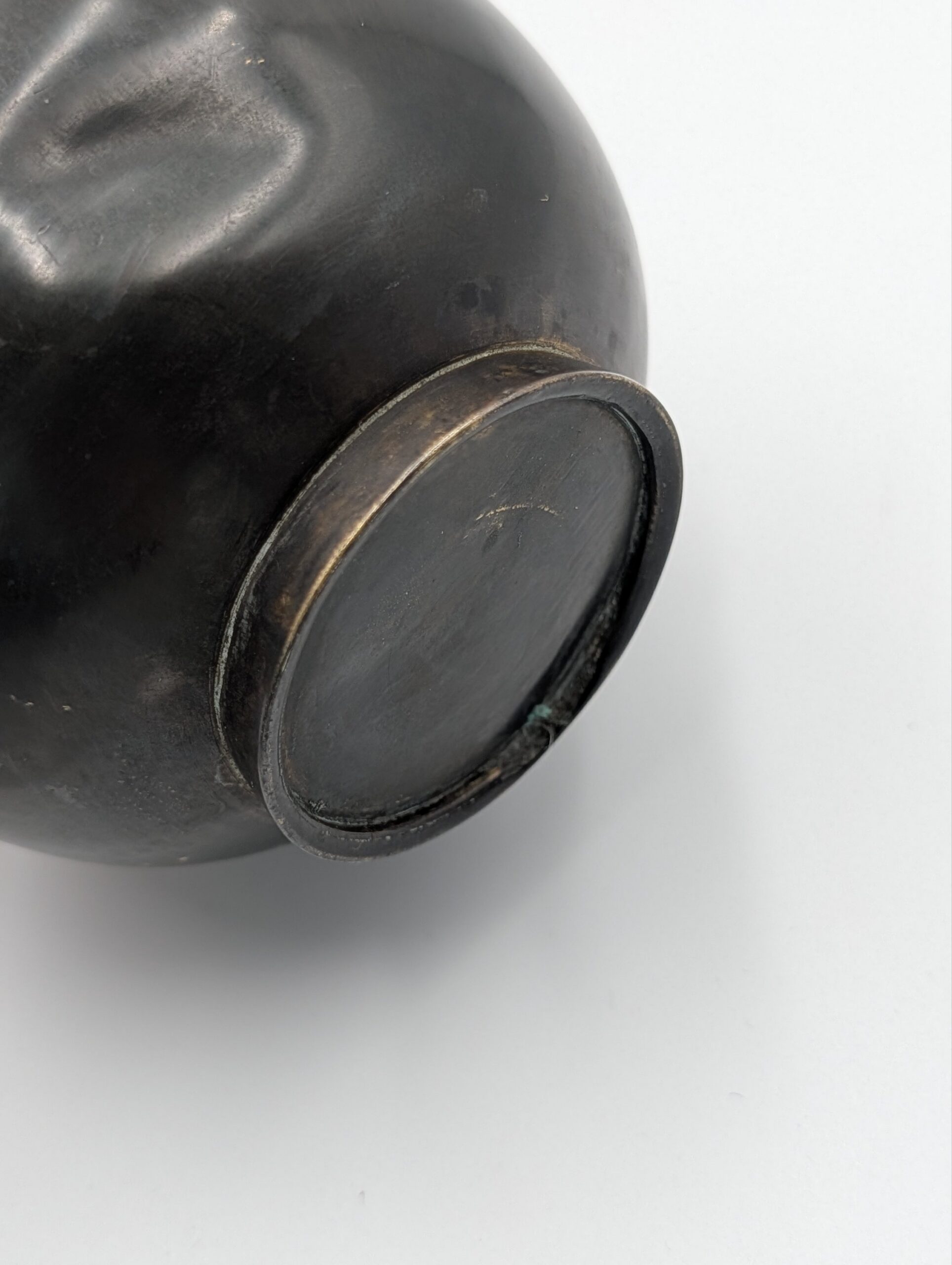 Late 19th Century Japanese Meiji Period Bronze Vase with Applied Goose - Image 3